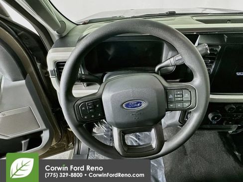 New 2026 Ford F250 XLT w/ XLT Premium Package AWD/4WD image 12