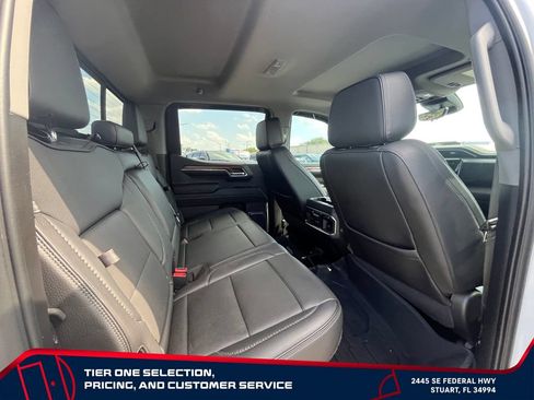 Used 2023 GMC Sierra 1500 Denali w/ Denali Reserve Package AWD/4WD image 18