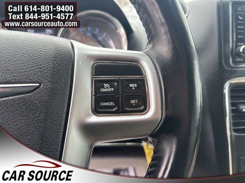 Used 2012 Chrysler Town & Country Touring w/ Entertainment Group #1 image 21