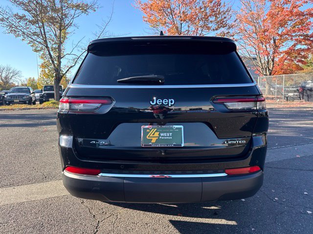 Used 2023 Jeep Grand Cherokee L Limited AWD/4WD image 15