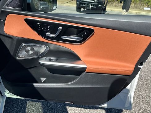 Certified 2025 Mercedes-Benz C 300 4MATIC Sedan image 35