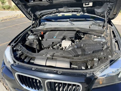 Used 2014 BMW X1 sDrive28i RWD image 9