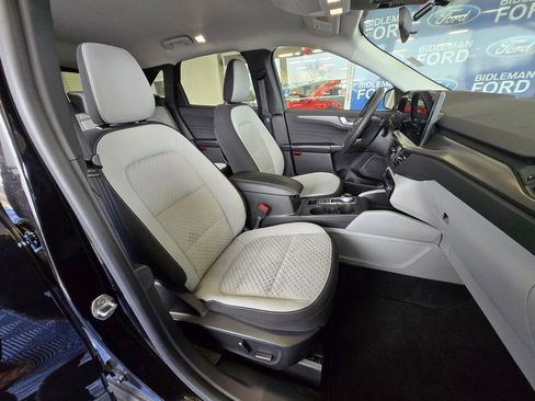 Used 2023 Ford Escape Active w/ Tech Pack #2 image 26
