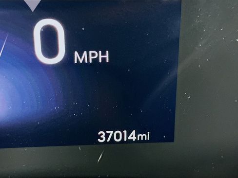 Used 2025 Buick Encore GX Preferred FWD image 19