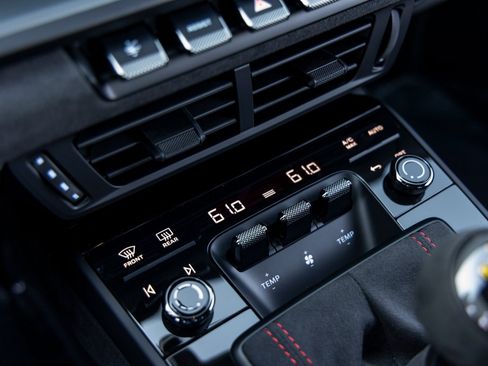 Certified 2026 Porsche 911 GT3 image 43