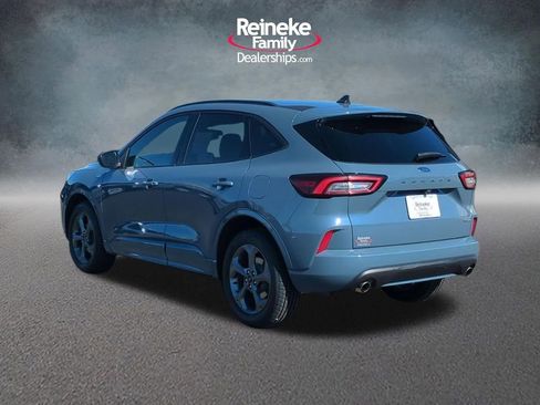 Used 2023 Ford Escape ST-Line image 8