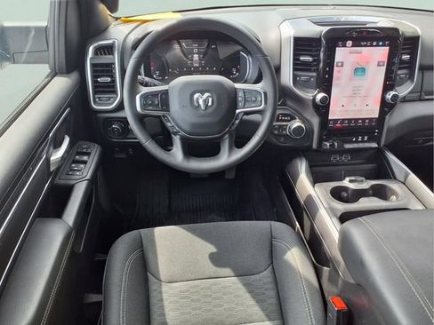Used 2025 RAM 1500 Big Horn AWD/4WD image 15