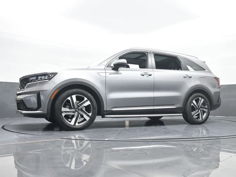 Used 2022 Kia Sorento EX w/ Panoramic Sunroof Package image 65