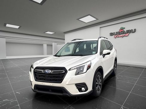 Used 2023 Subaru Forester Limited w/ Popular Package #2 AWD/4WD image 5