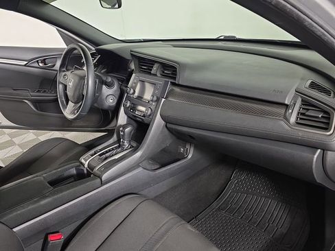 Used 2018 Honda Civic Sport image 17