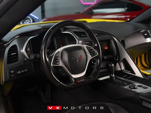 Used 2019 Chevrolet Corvette Z06 image 11