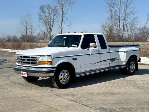 Used 1994 Ford F350 XL image 8