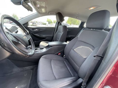 Used 2019 Chevrolet Malibu RS FWD image 20