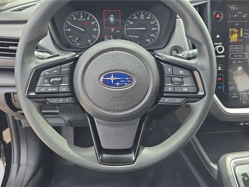 Used 2025 Subaru Crosstrek 2.5i Premium AWD/4WD image 27
