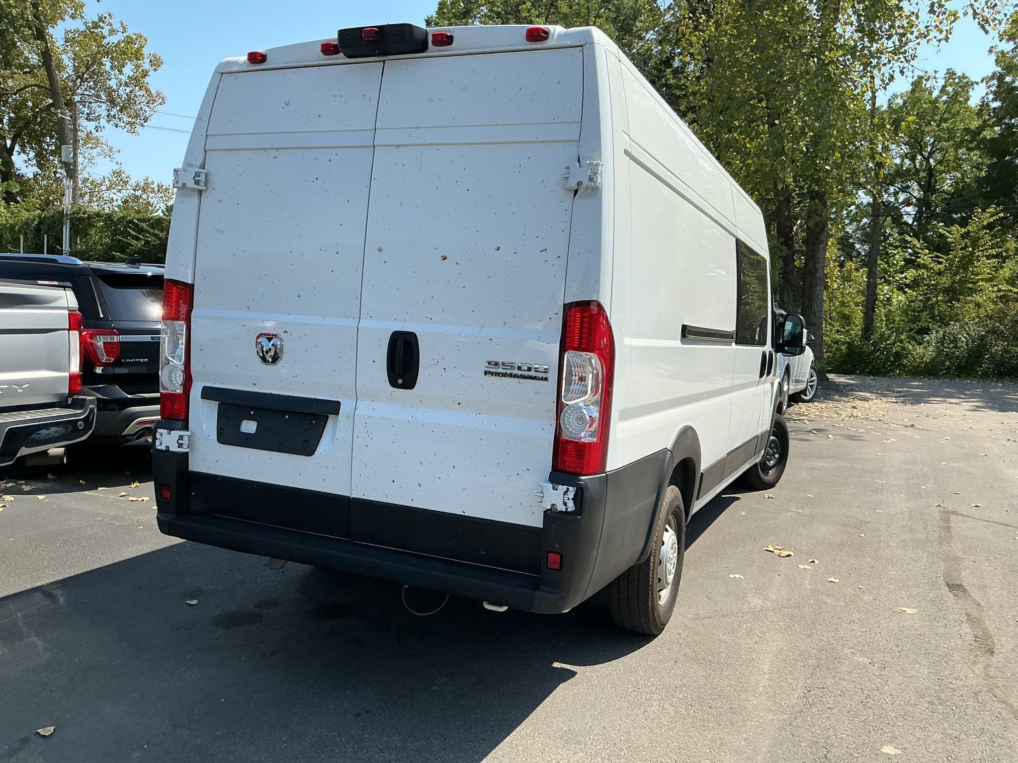 Used 2023 RAM ProMaster 3500 FWD image 3