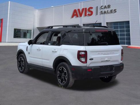 Used 2025 Ford Bronco Sport Outer Banks w/ Outer Banks Tech Package+ AWD/4WD image 9