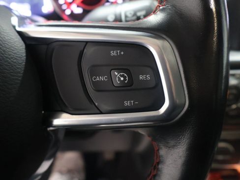 Used 2020 Jeep Gladiator Rubicon w/ Cold Weather Group image 38