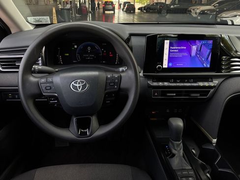 Used 2026 Toyota Camry LE FWD image 14