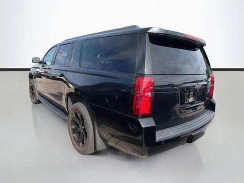 Used 2019 Chevrolet Suburban LT AWD/4WD image 6