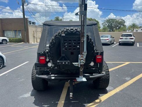 Used 2005 Jeep Wrangler Rubicon image 6