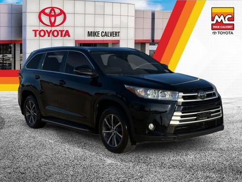 Used 2017 Toyota Highlander XLE FWD image 7