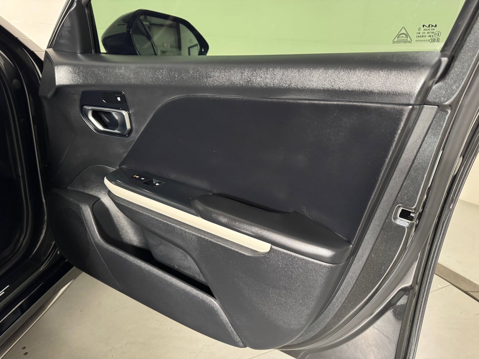 Used 2025 Kia K4 GT-Line w/ GT-Line Sunroof Package FWD image 18