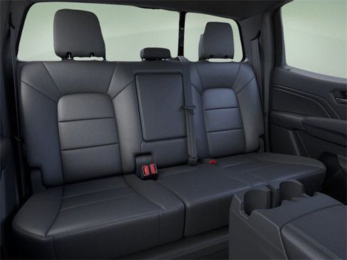 New 2025 GMC Canyon Elevation w/ Convenience Package image 17