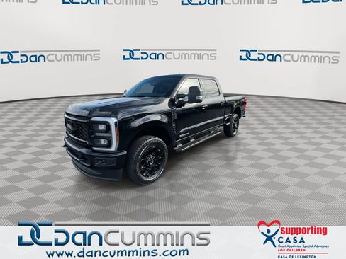 New 2026 Ford F250 XLT w/ XLT Premium Package AWD/4WD image 4
