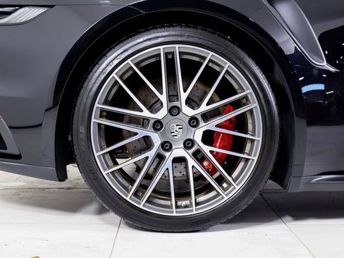 Certified 2024 Porsche 911 Turbo AWD/4WD image 26