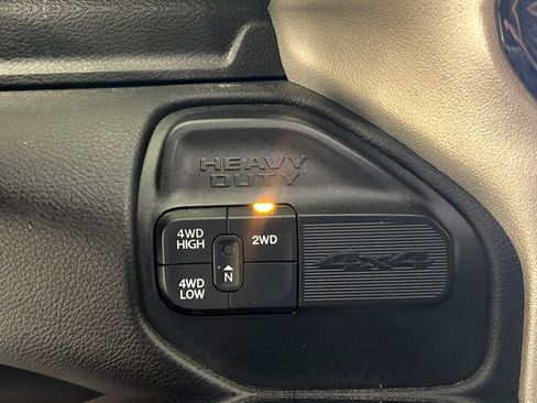 Used 2024 RAM 3500 Laramie w/ Safety Group AWD/4WD image 17
