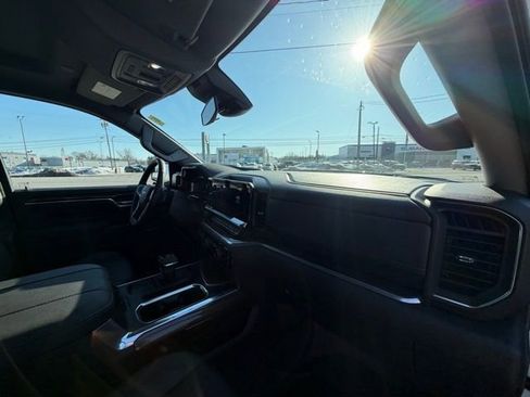 Used 2026 Chevrolet Silverado 1500 LT w/ All Star Edition Plus image 13