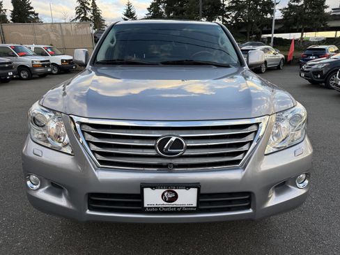 Used 2008 Lexus LX 570 4WD image 3
