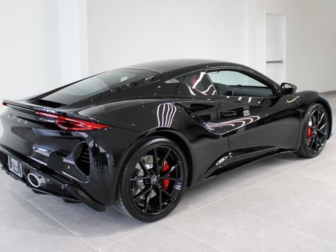 New 2025 Lotus Emira image 5