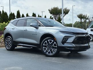 Used 2024 Chevrolet Blazer RS w/ Driver Confidence II Package FWD video 2