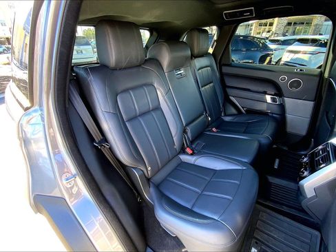 Certified 2022 Land Rover Range Rover Sport HSE Silver Edition AWD/4WD image 19