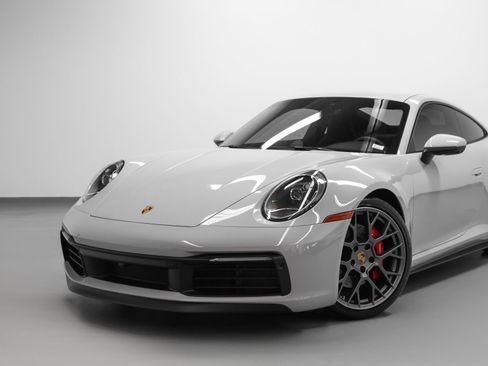 Certified 2024 Porsche 911 Carrera S RWD image 7
