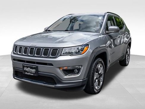 Used 2019 Jeep Compass Limited AWD/4WD image 11