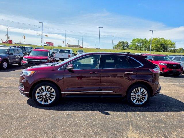Used 2023 Ford Edge Titanium w/ Equipment Group 301A AWD/4WD image 4