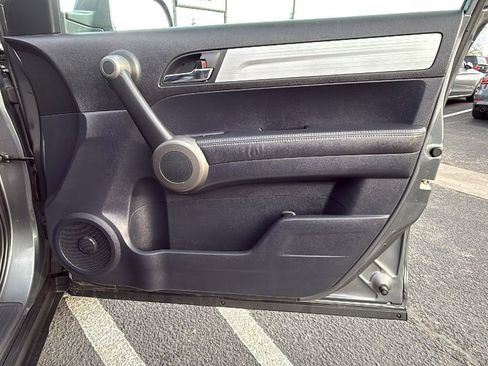Used 2010 Honda CR-V EX-L image 17