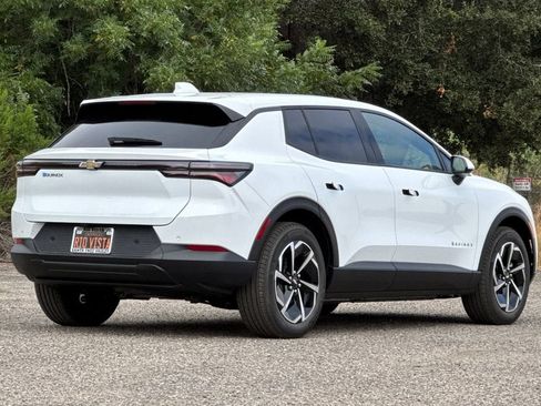 New 2026 Chevrolet Equinox EV LT FWD image 4