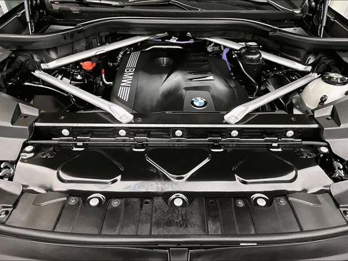 Used 2025 BMW X6 xDrive40i image 29