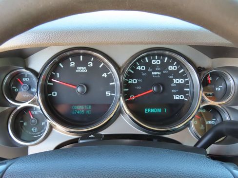 Used 2009 Chevrolet Silverado 3500 W/T RWD image 16