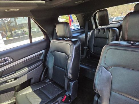 Used 2016 Ford Explorer Sport w/ Equipment Group 401A AWD/4WD image 14