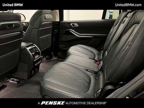 Used 2023 BMW X7 xDrive40i image 15