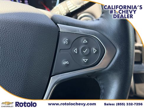 Used 2022 Chevrolet Traverse Premier w/ Redline Edition AWD/4WD image 24