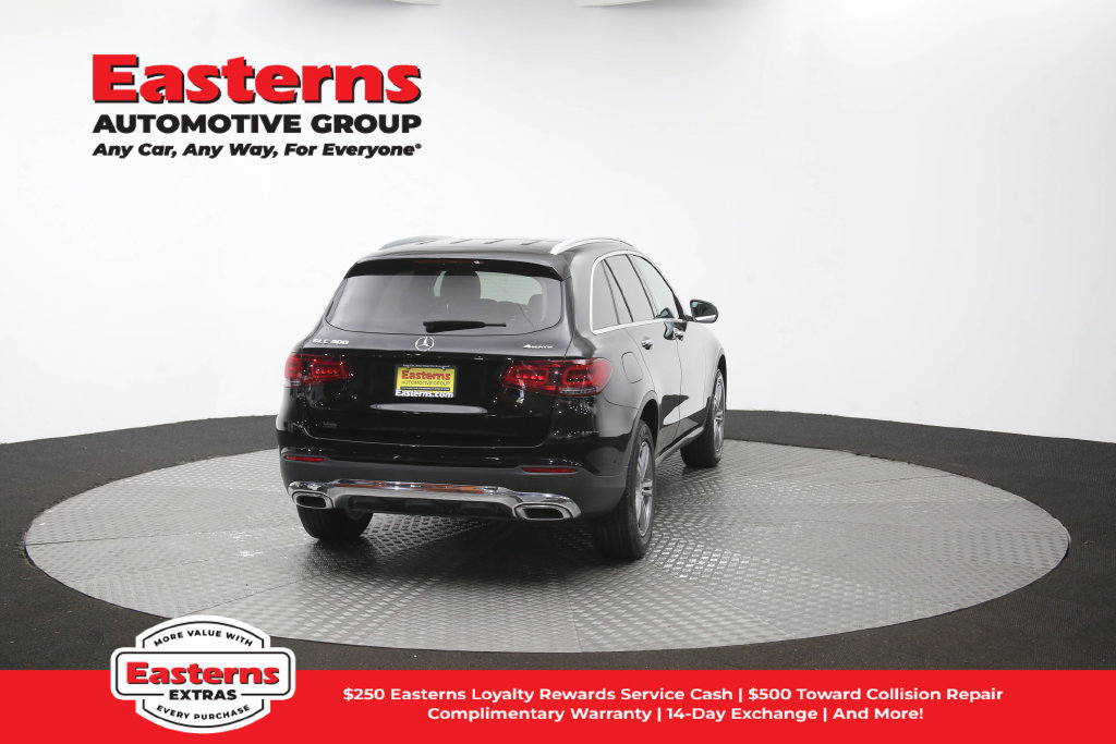 Used 2022 Mercedes-Benz GLC 300 4MATIC w/ Multimedia Package Lite image 44