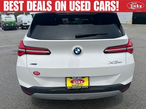 Used 2025 BMW X3 xDrive30 w/ Premium Package AWD/4WD image 4