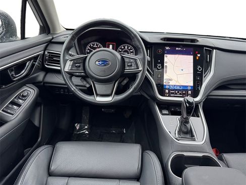 Used 2022 Subaru Outback Limited image 21