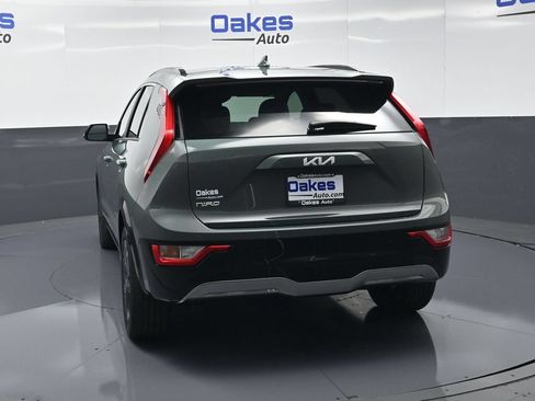 New 2026 Kia Niro Wind w/ Wind Preserve Package FWD image 6