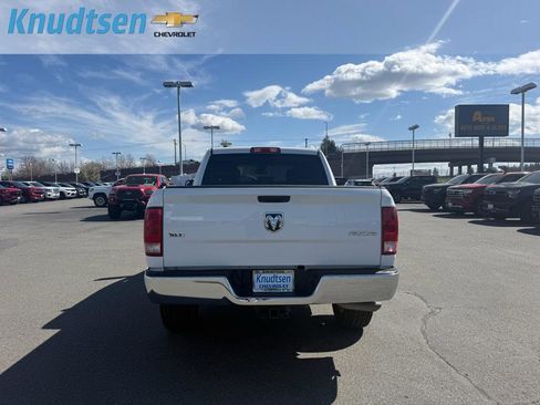 Used 2023 RAM 1500 Classic SLT image 6